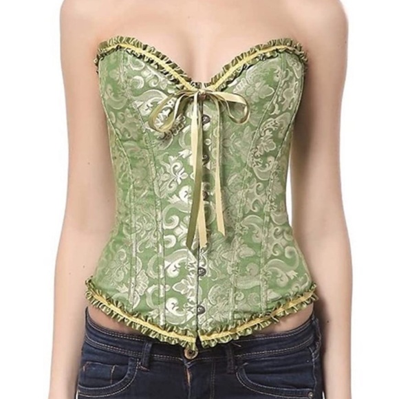 Corset - Picture 4 of 8